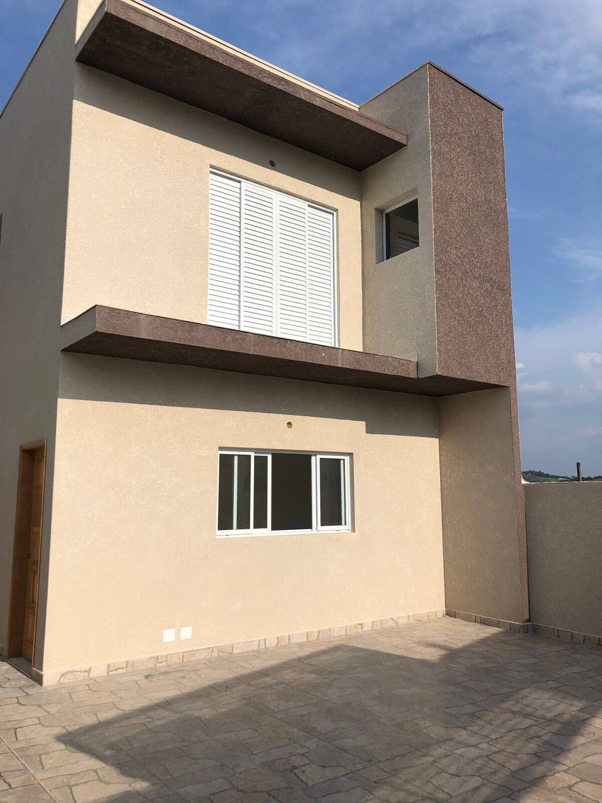 #75 - Casa para Venda em Cajamar - SP