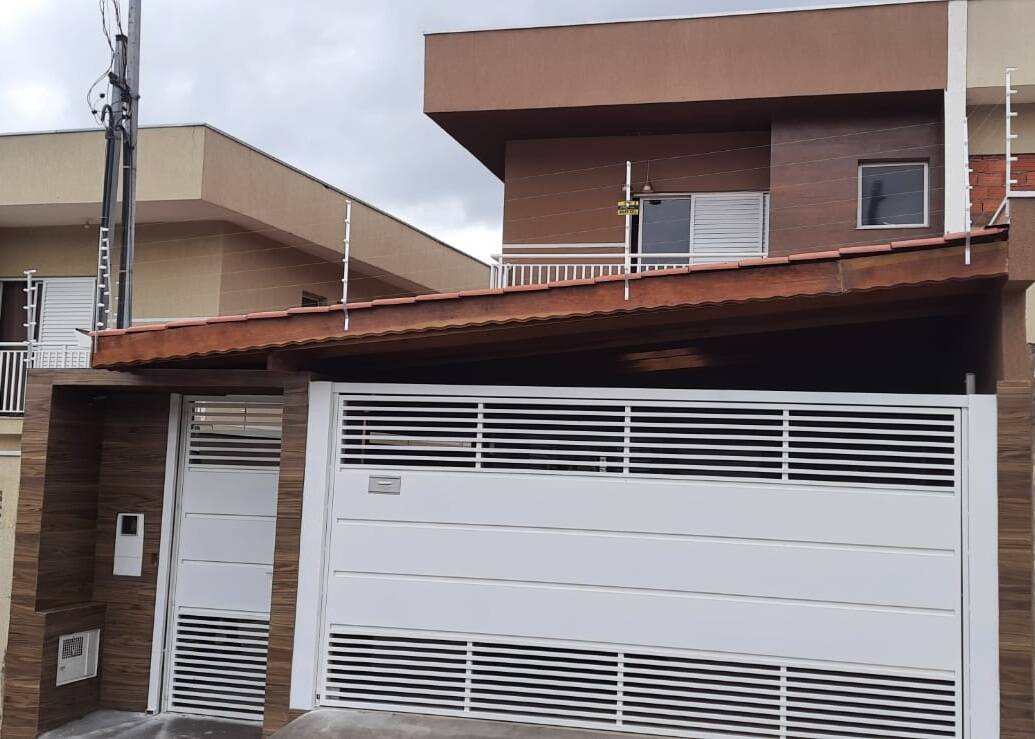 #120 - Casa para Venda em Cajamar - SP