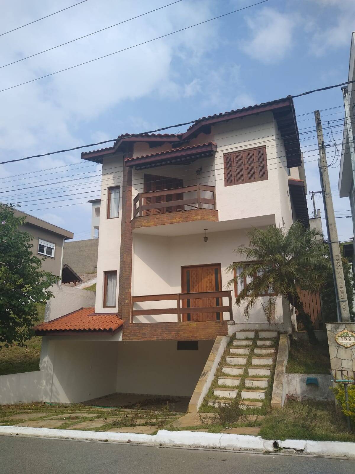 #282 - Casa para Venda em Santana de Parnaíba - SP