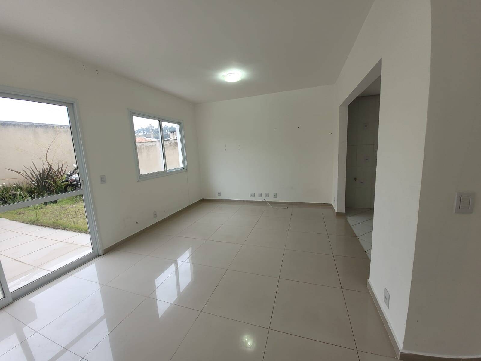 #298 - Sobrado para Locação em Cajamar - SP