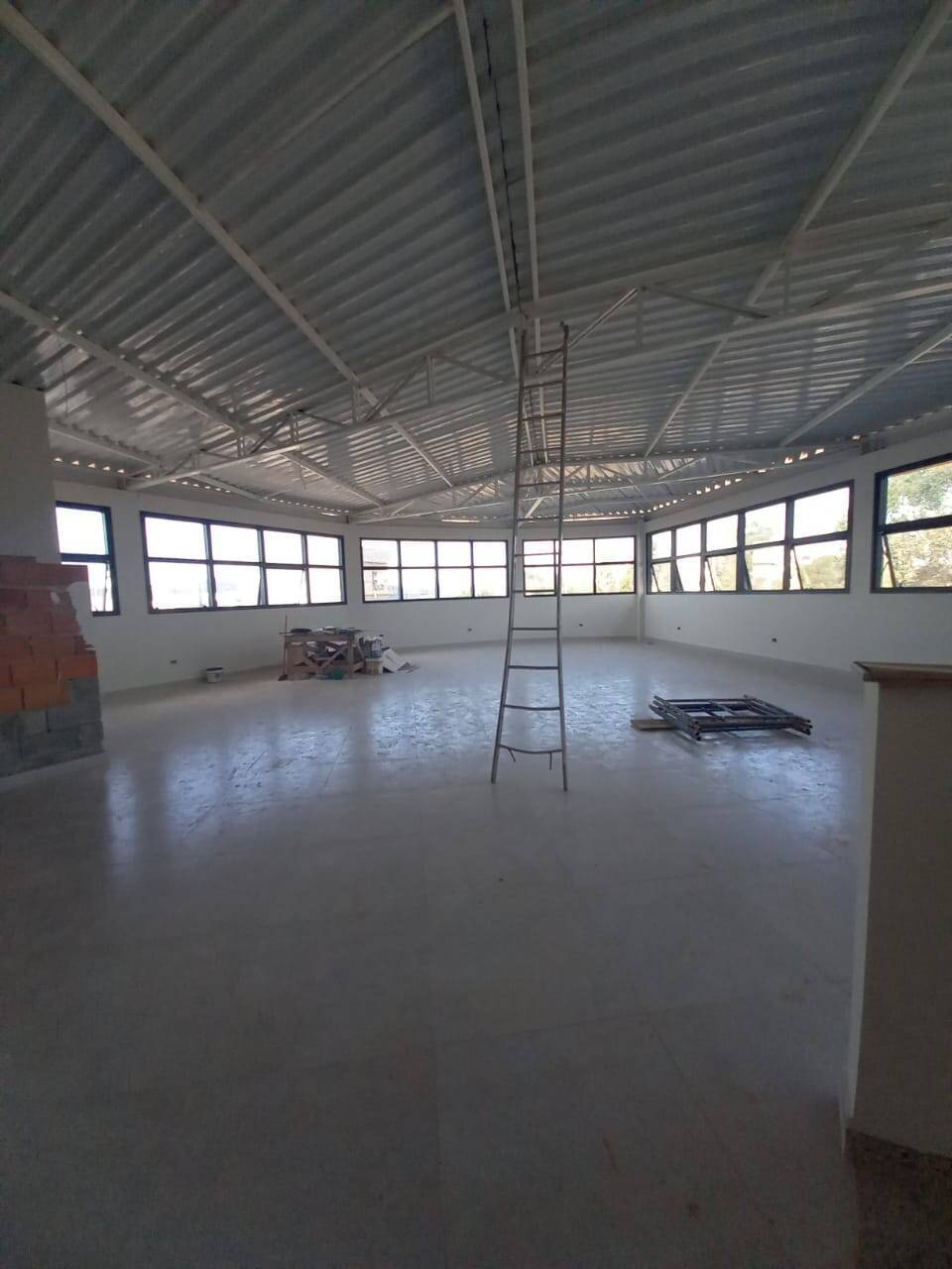 #325 - Prédio comercial para Locação em Cajamar - SP