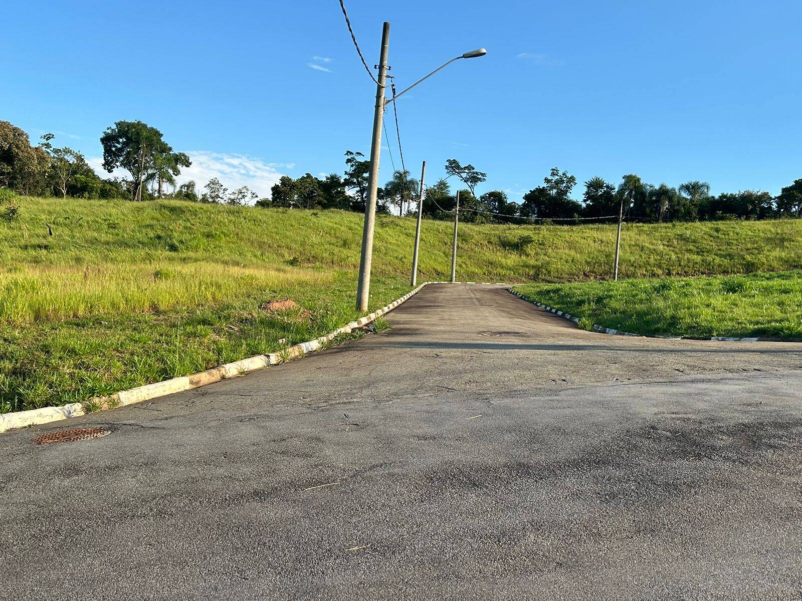#635 - Terreno em condomínio para Venda em Santana de Parnaíba - SP