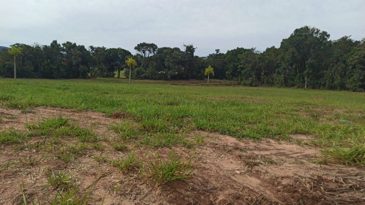 #682 - Terreno em condomínio para Venda em Pardinho - SP