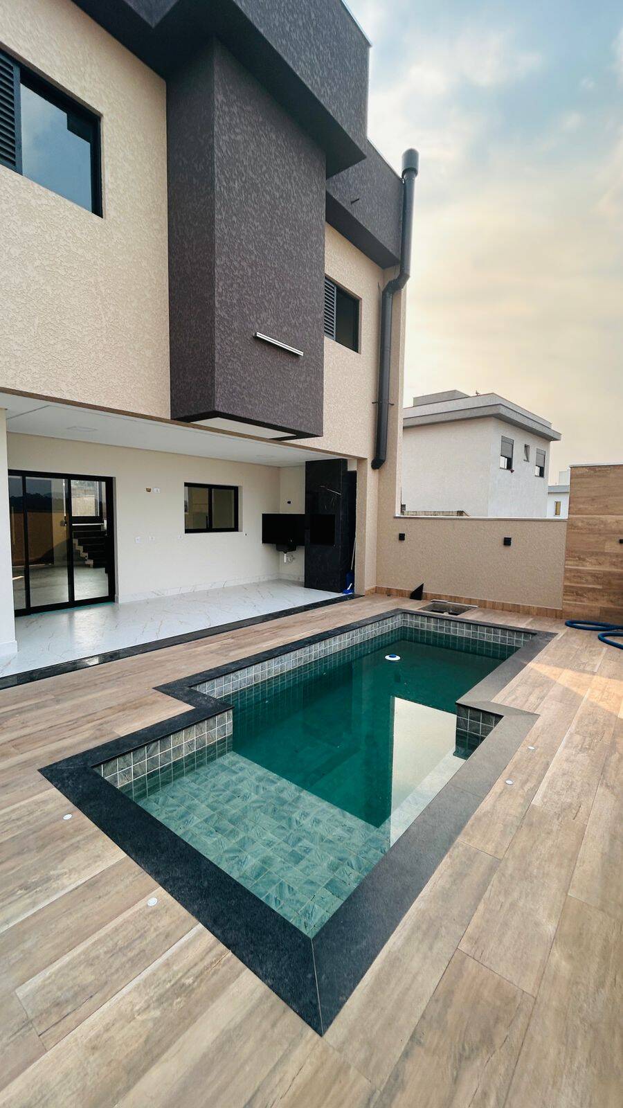 #736 - Casa para Venda em Cajamar - SP