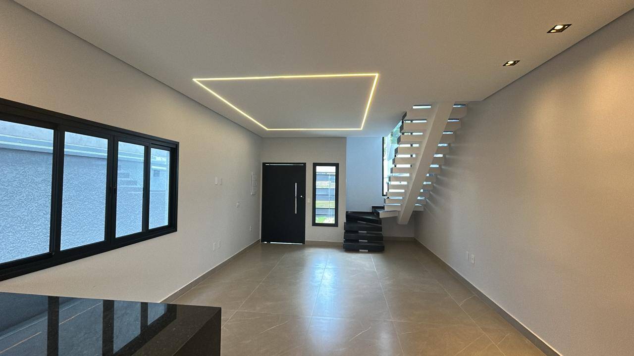 #816 - Sobrado para Venda em Santana de Parnaíba - SP