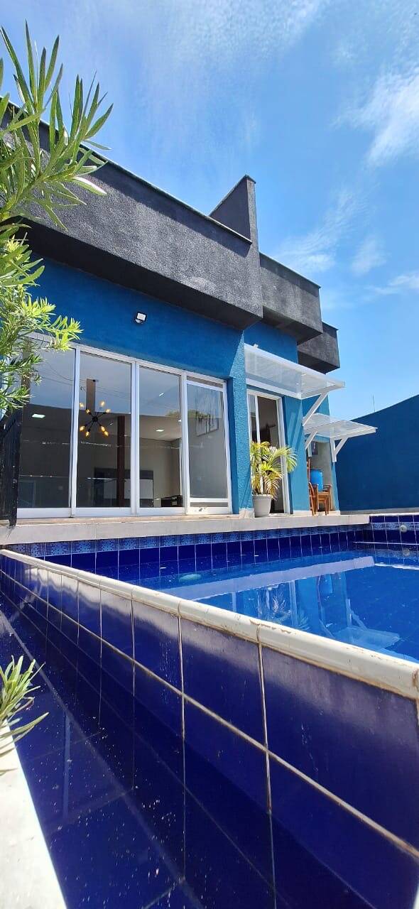 #818 - Casa para Venda em Cajamar - SP