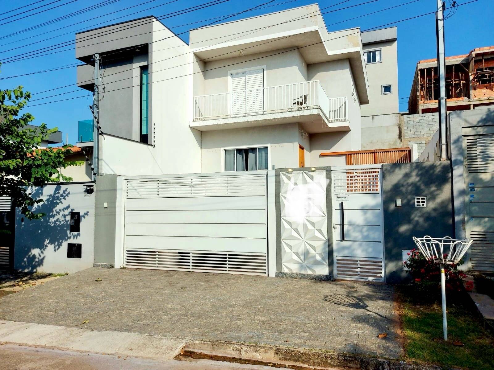 #819 - Sobrado para Venda em Cajamar - SP