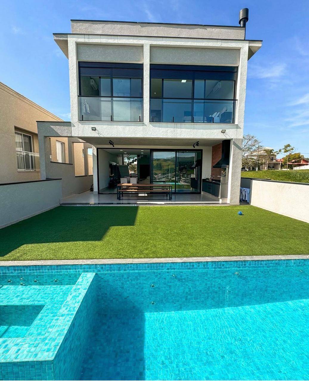 #848 - Casa em condomínio para Venda em Santana de Parnaíba - SP