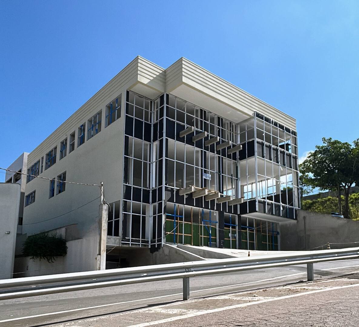 #866 - Salão Comercial para Locação em Cajamar - SP