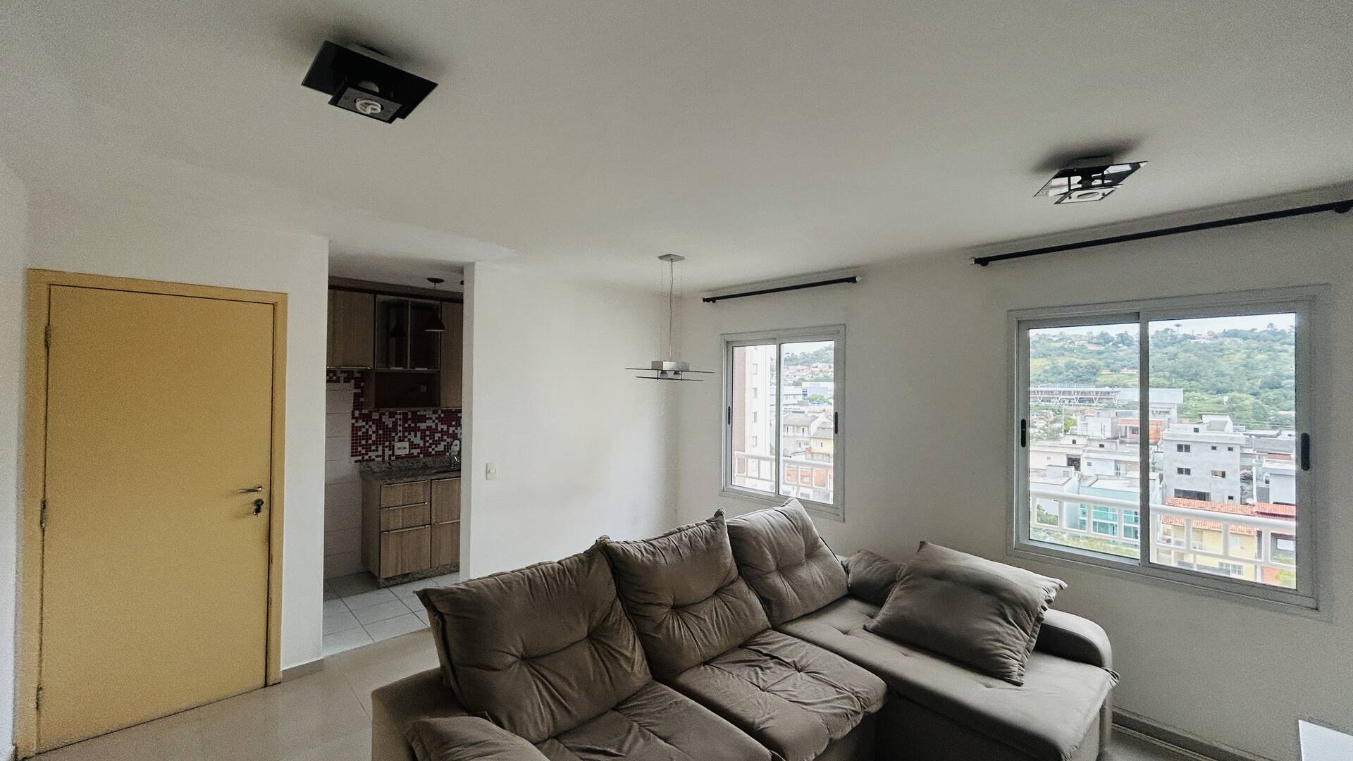 #900 - Apartamento para Locação em Cajamar - SP