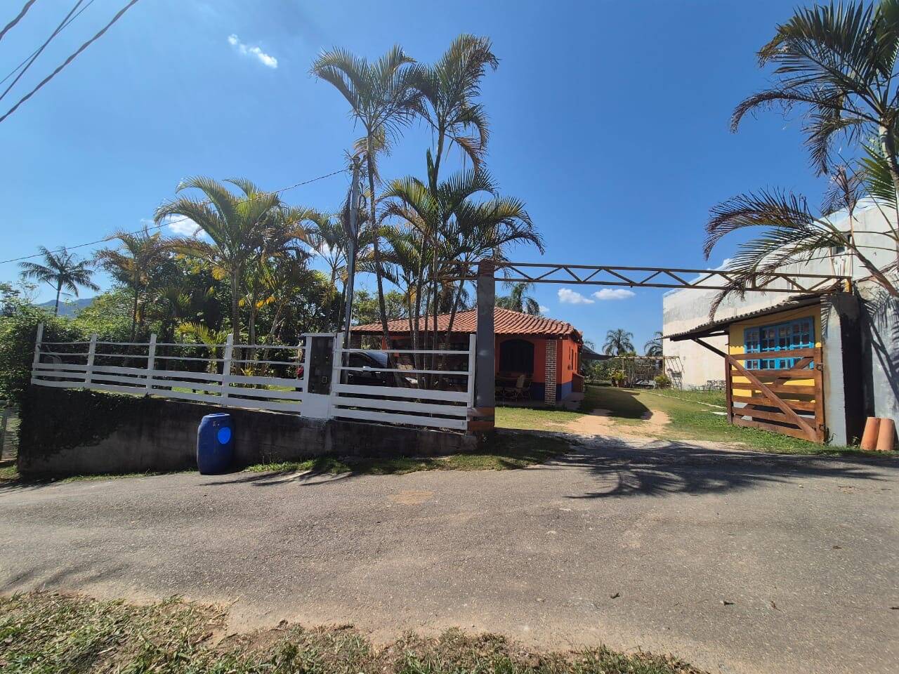 #1054 - Terreno para Venda em Santana de Parnaíba - SP