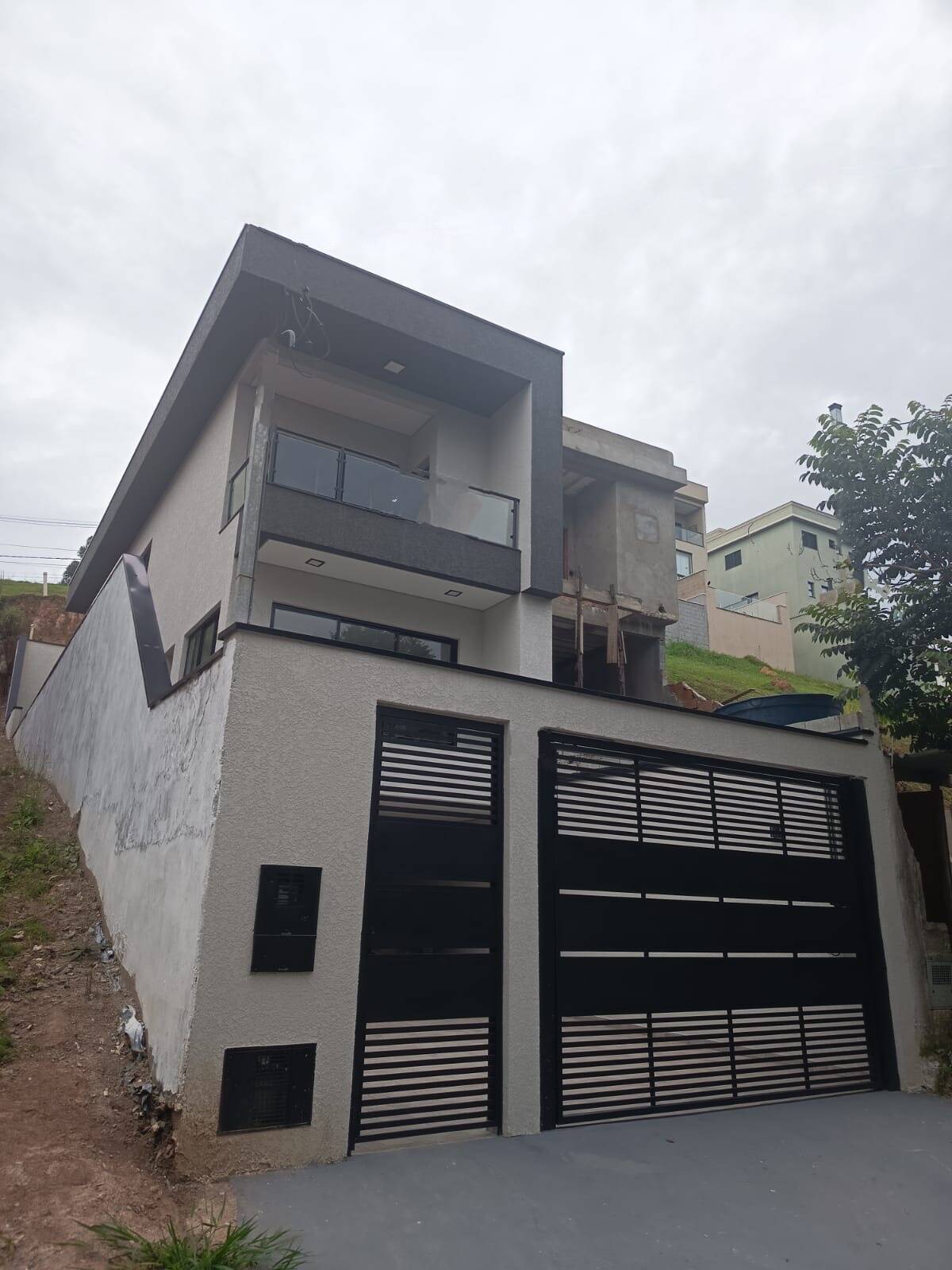 #1093 - Casa em condomínio para Venda em Santana de Parnaíba - SP