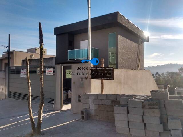 Casa para Venda em Cajamar - 3