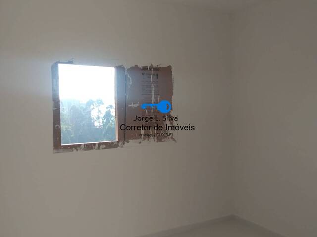 Casa para Venda em Cajamar - 4