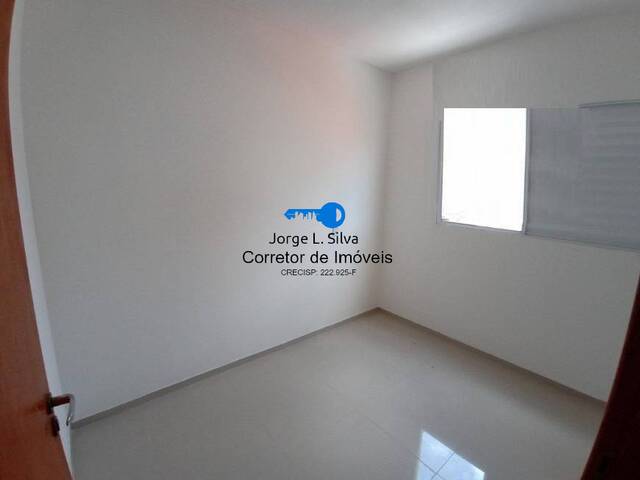 Casa para Venda em Cajamar - 5