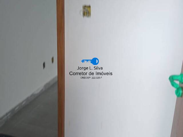 Sobrado para Venda em Cajamar - 3