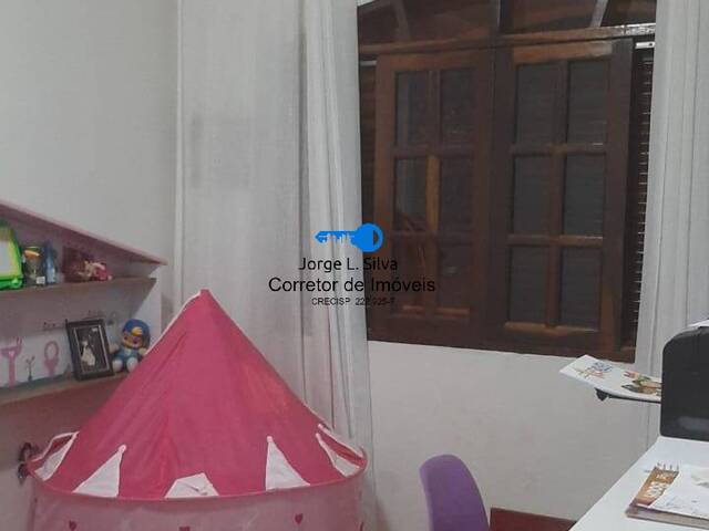 Sobrado para Venda em Cajamar - 3