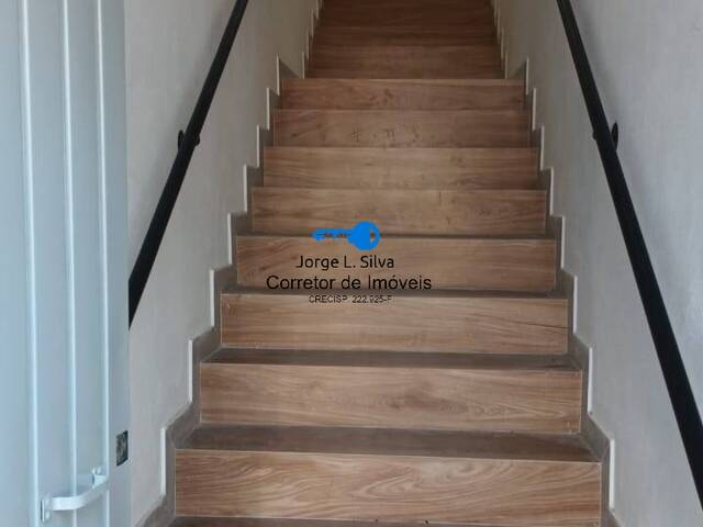 Casa para Venda em Cajamar - 2