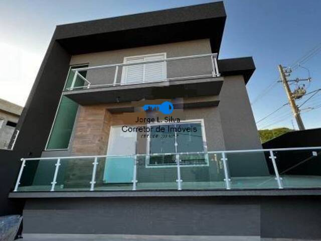 Sobrado para Venda em Cajamar - 3