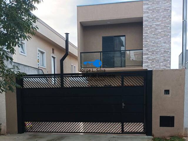 Sobrado para Venda em Cajamar - 2