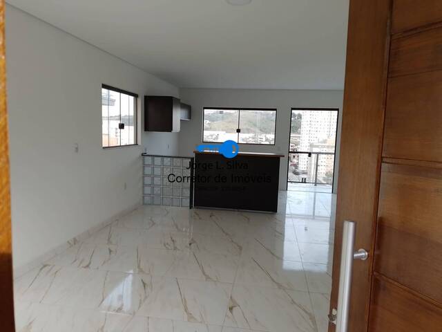 Sobrado para Venda em Cajamar - 4