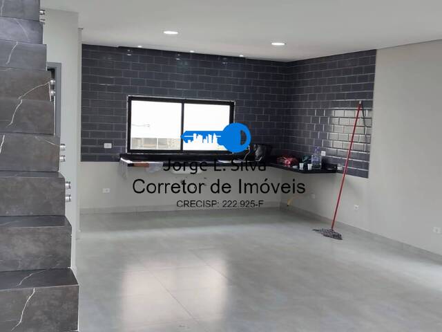 Casa para Venda em Cajamar - 3