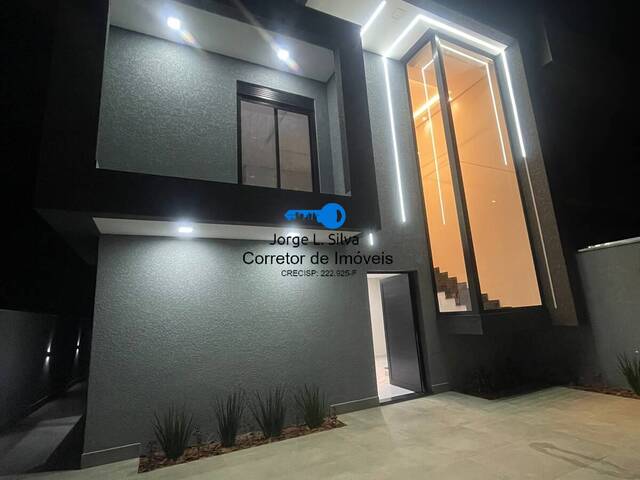 Sobrado para Venda em Cajamar - 4