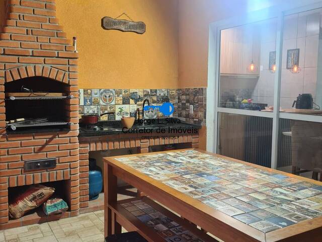 Sobrado para Venda em Cajamar - 2