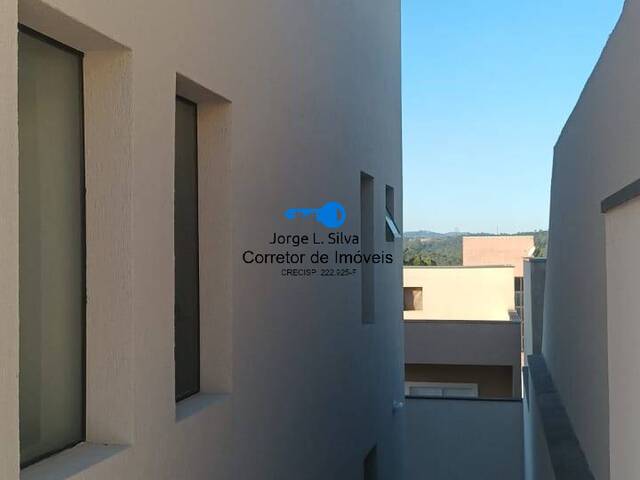 Sobrado para Venda em Cajamar - 5