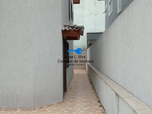 Sobrado para Venda em Cajamar - 4