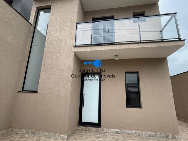 Sobrado para Venda em Cajamar - 2