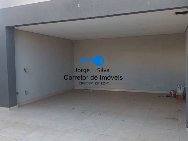 Sobrado para Venda em Cajamar - 2