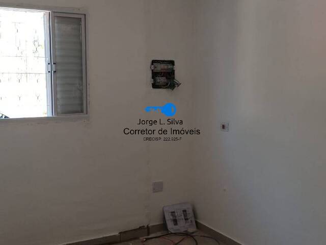 Casa para Locação em Cajamar - 2