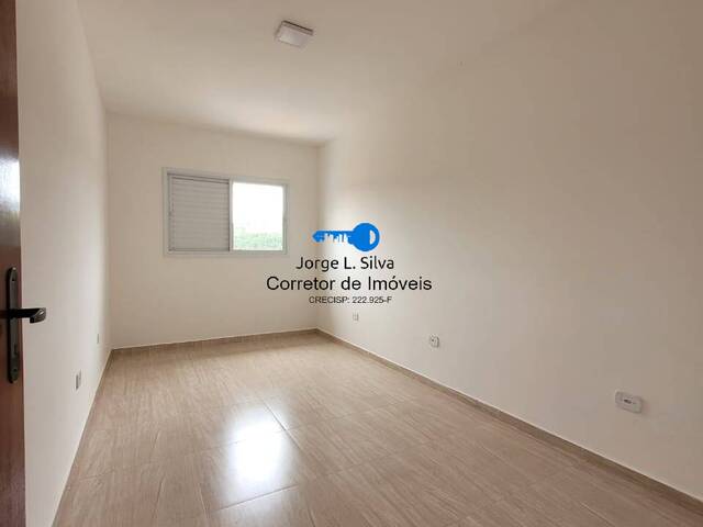 Sobrado para Locação em Cajamar - 4