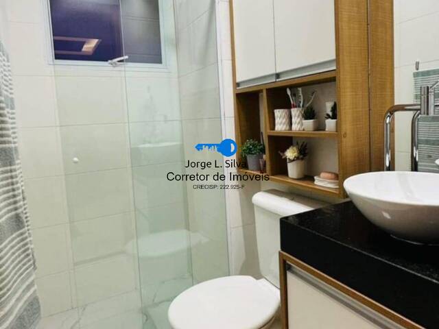 Apartamento para Venda em Santana de Parnaíba - 2
