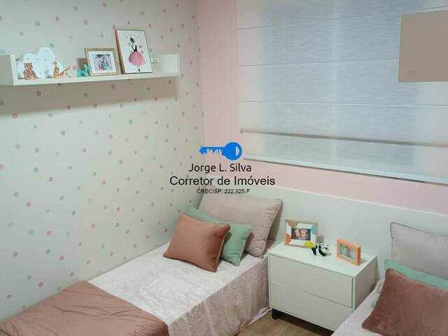 Apartamento para Venda em Santana de Parnaíba - 4