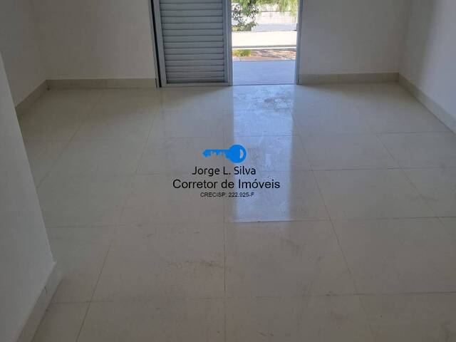 Sobrado para Locação em Cajamar - 2