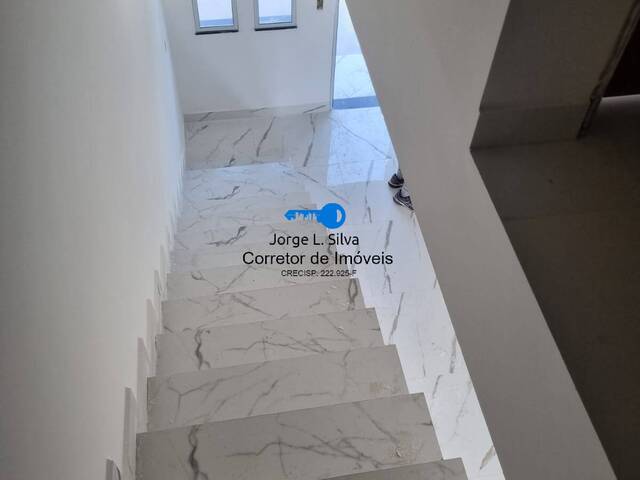 Sobrado para Locação em Cajamar - 5