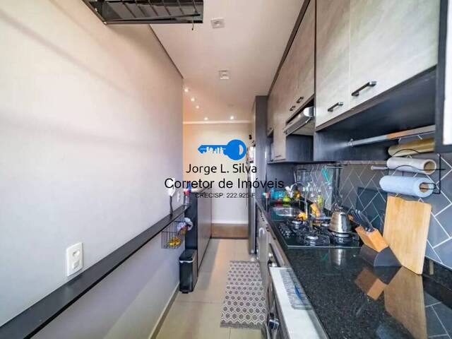 Apartamento para Venda em Santana de Parnaíba - 3