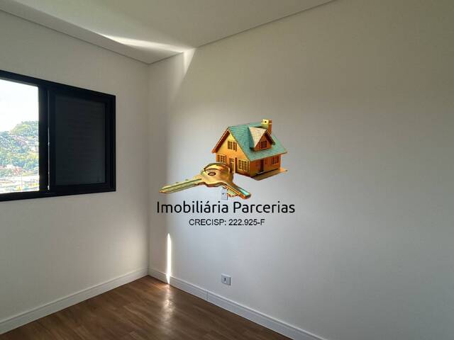 Casa para Venda em Santana de Parnaíba - 4
