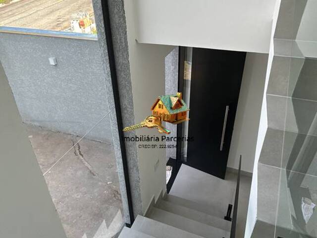 Casa para Venda em Santana de Parnaíba - 5