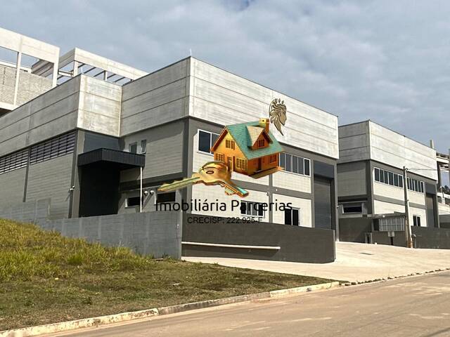 Área para Venda em Cajamar - 4