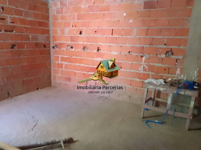 Sobrado para Venda em Santana de Parnaíba - 2