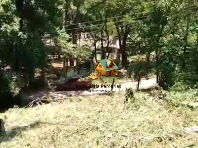 Terreno para Venda em Santana de Parnaíba - 2