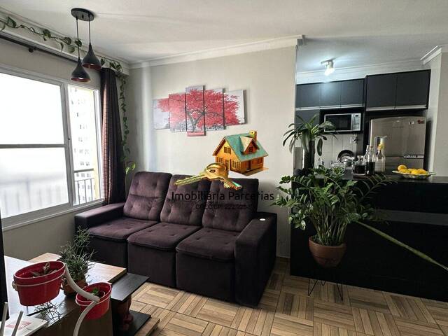 #943 - Apartamento para Venda em Cajamar - SP - 2