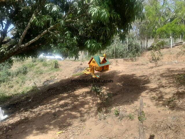 #946 - Terreno para Venda em Santana de Parnaíba - SP - 3