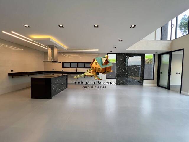 Casa em condomínio para Venda em Santana de Parnaíba - 4