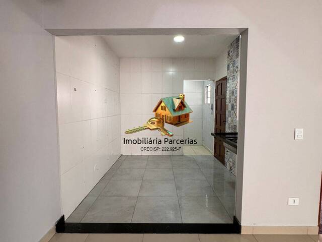 Sobrado para Venda em Cajamar - 3