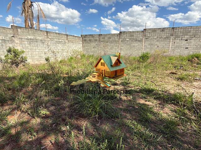 Terreno para Venda em Santana de Parnaíba - 2