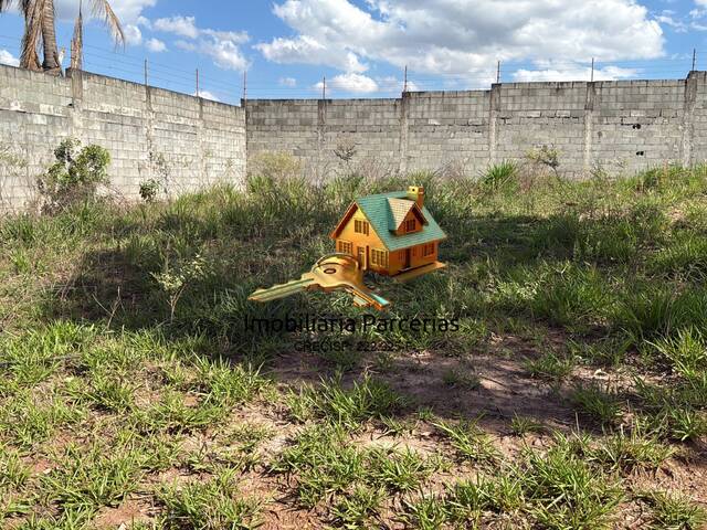 Terreno para Venda em Santana de Parnaíba - 4